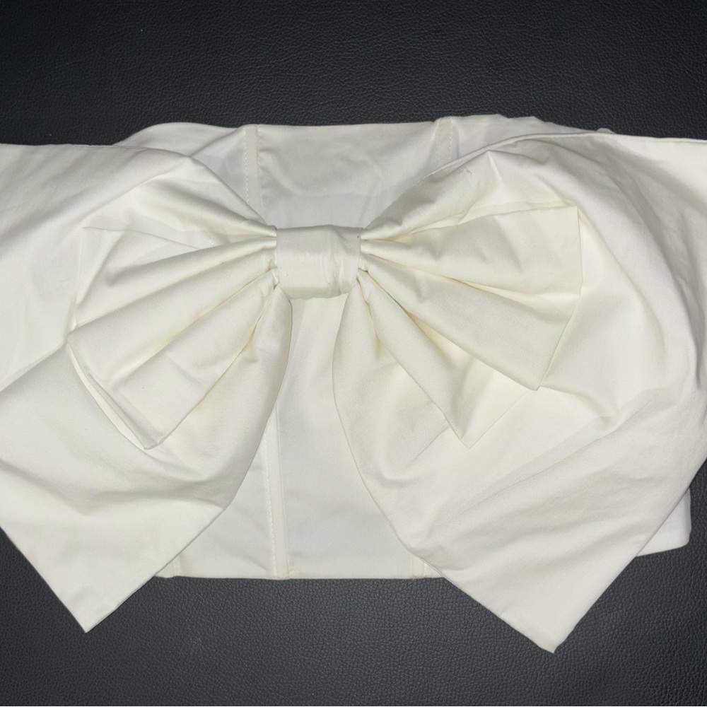 Elegant White Bow Top
